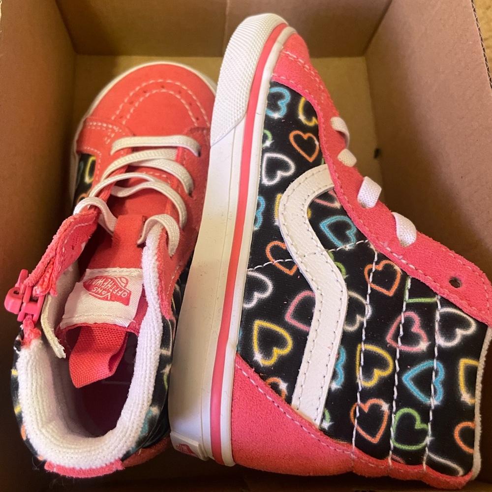Vans Kids' Multicolor Heart High-Top Sneakers